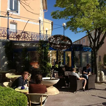 Romance In Port Апартаменты